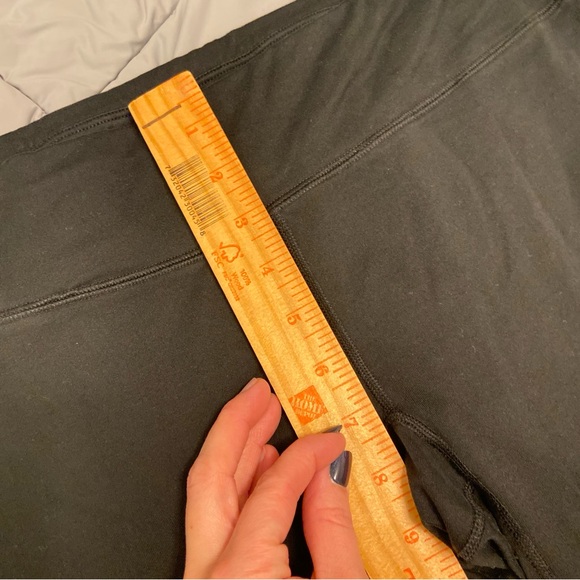 Lucy lux short medium Black Flared Pants - Picture 5 of 6